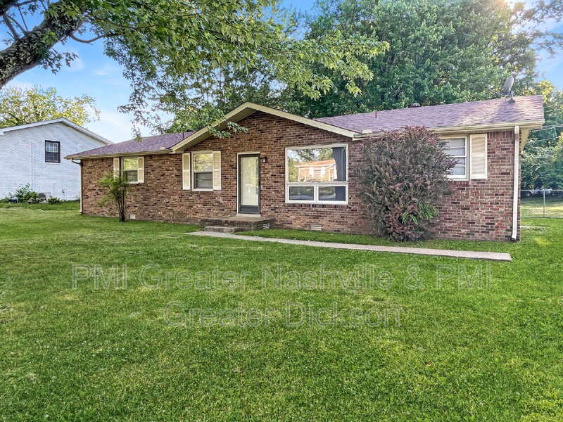 320 Mockingbird Lane