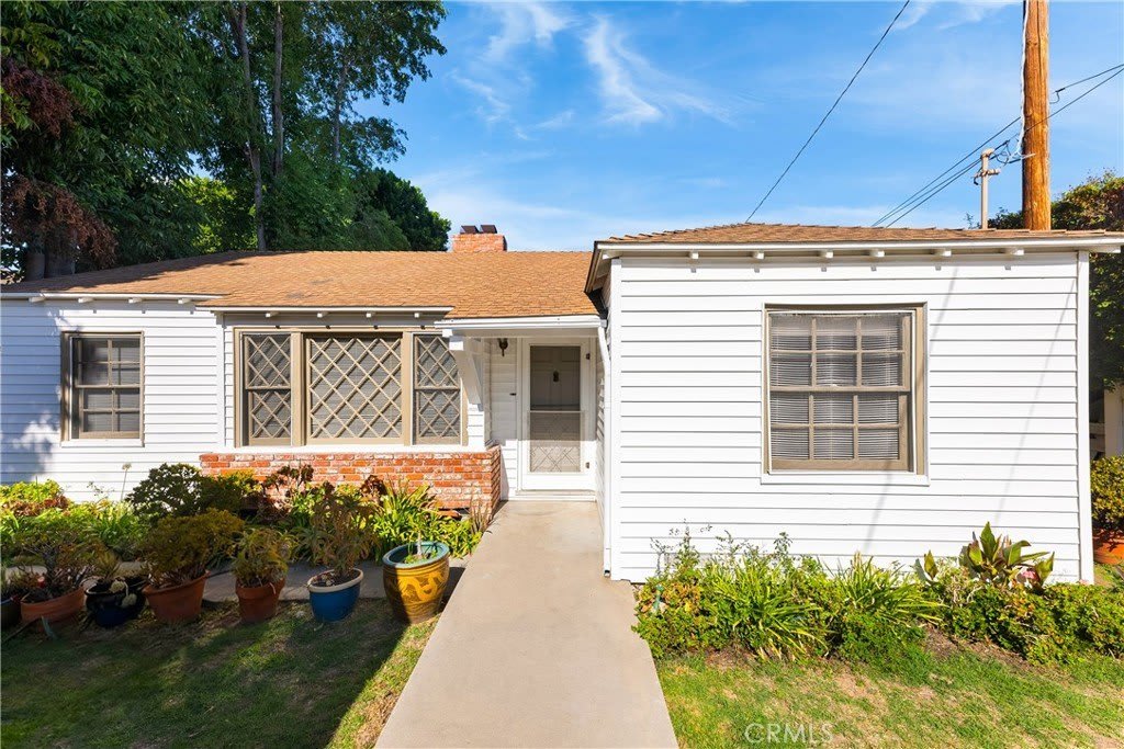 15207 Greenleaf 15203