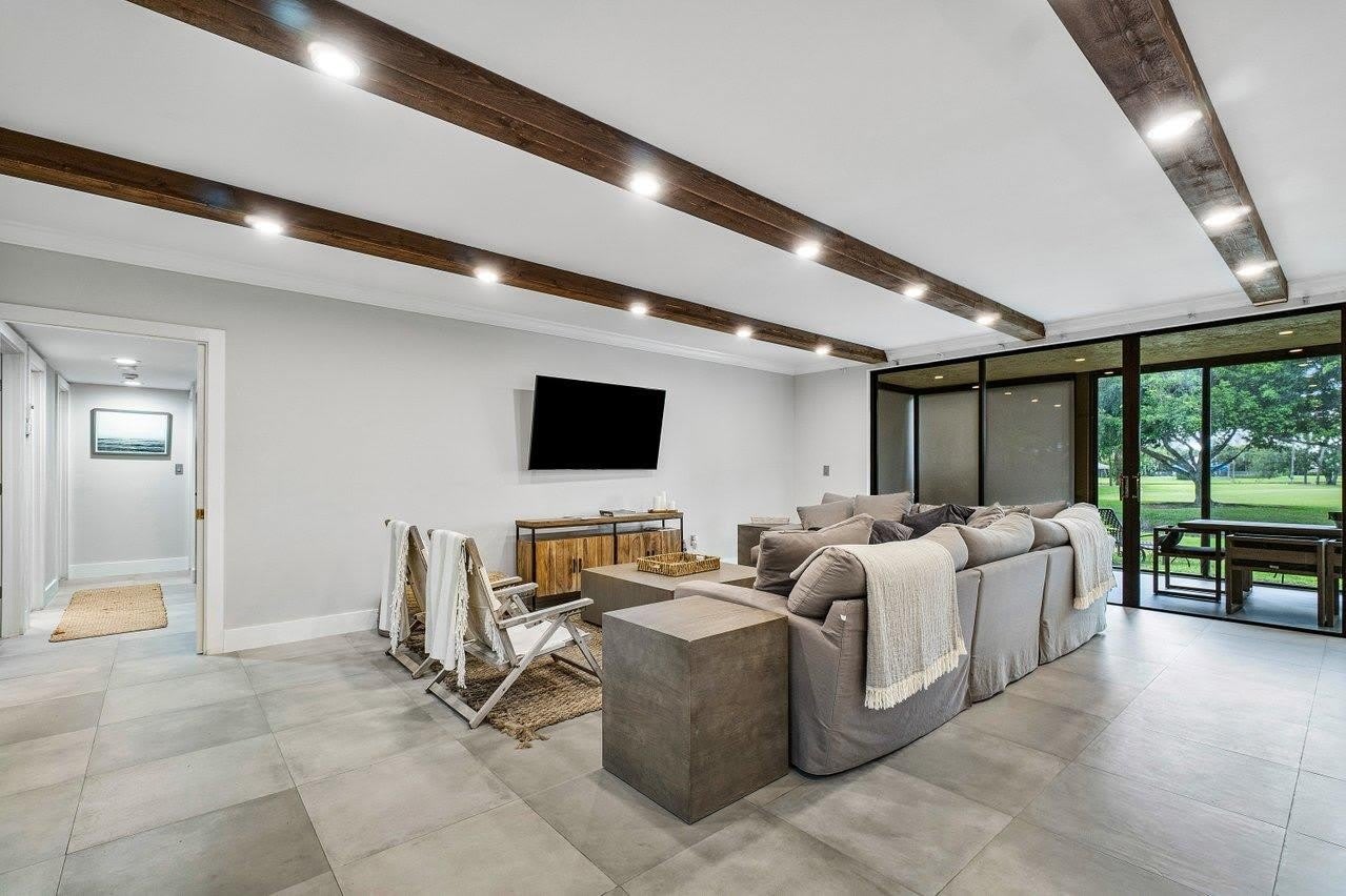 2730 Polo Island Drive