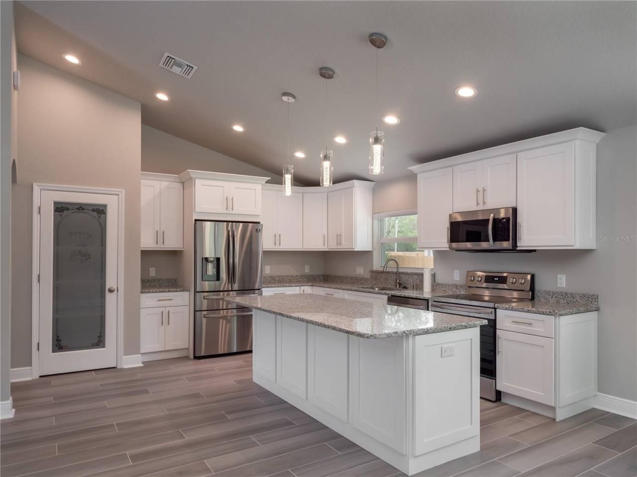 696 MARION OAKS TRAIL