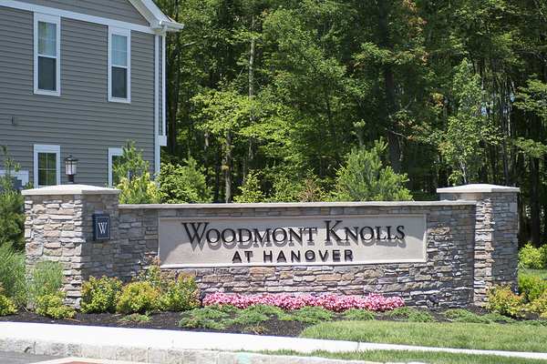 Woodmont Knolls