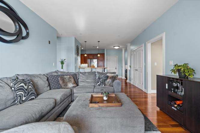 929 E El Camino Real # U1320PE