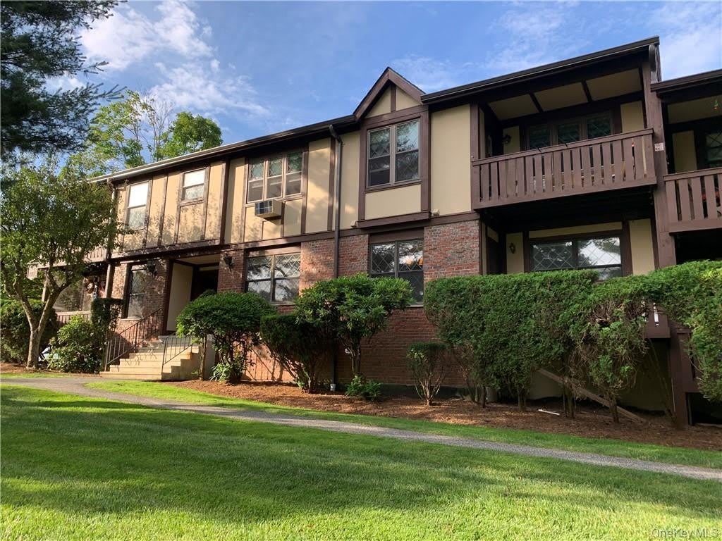 565 Sierra Vista Lane