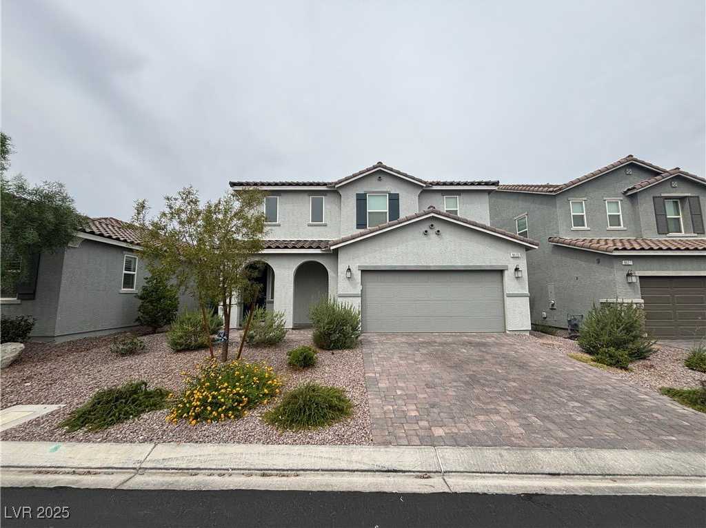 8635 Vermont Vista Street