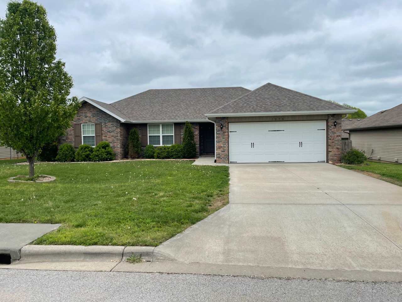 3 Bedroom, All Brick home in Republic for Rent!