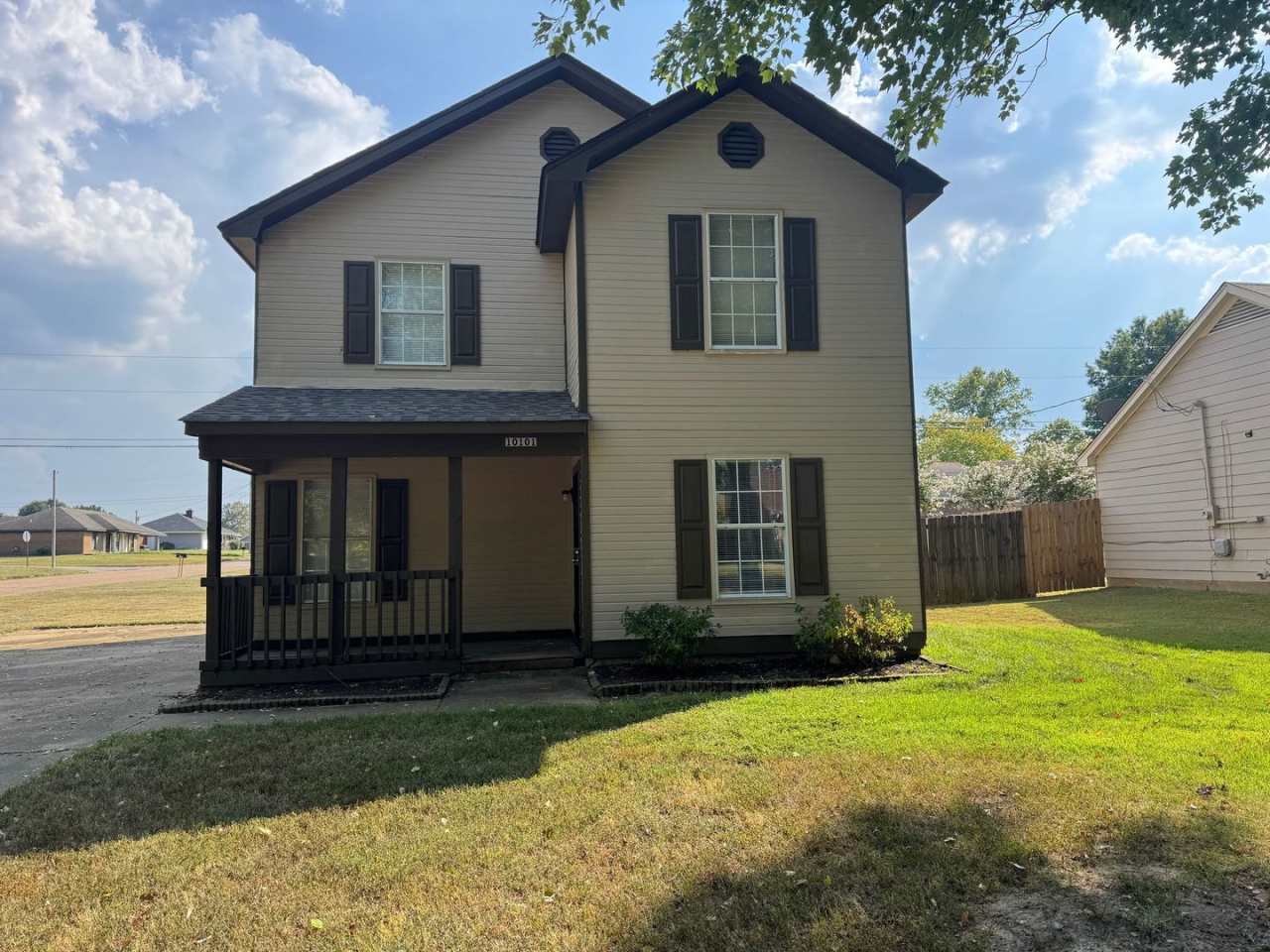 Half off First Months Rent! Welcome to 10101 Stephenson Ln!