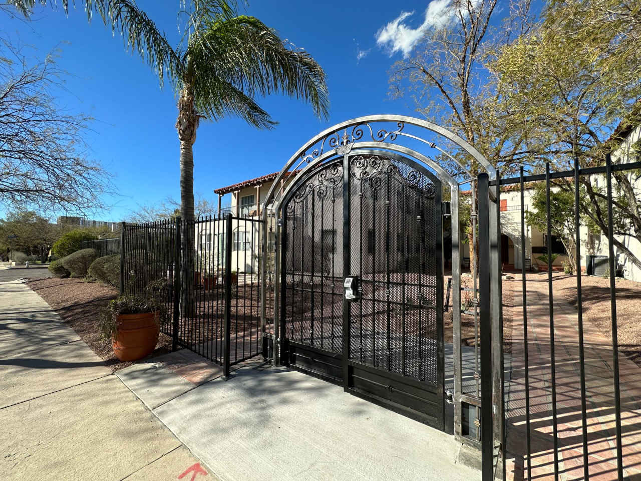 Don Martin Historic Apartments!