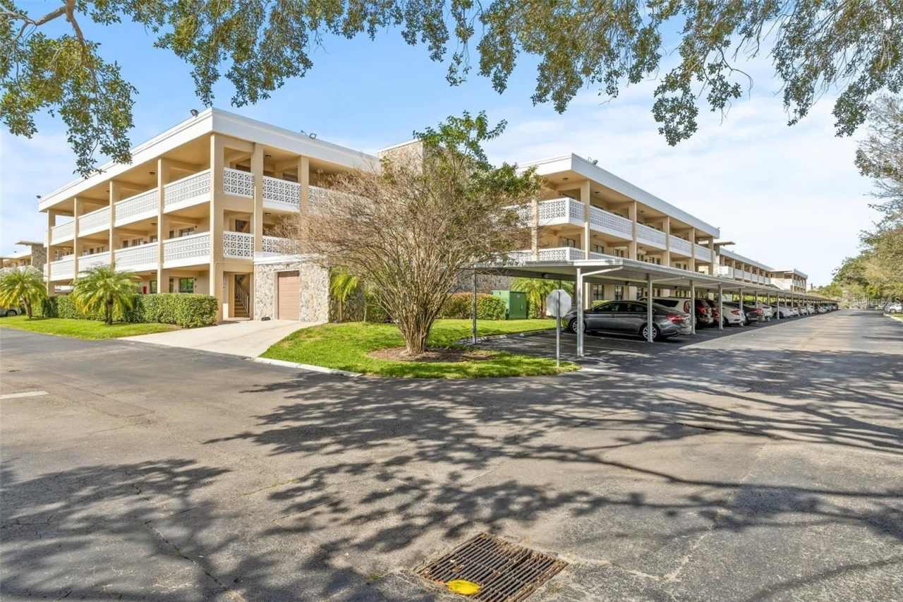 5080 LOCUST STREET NE