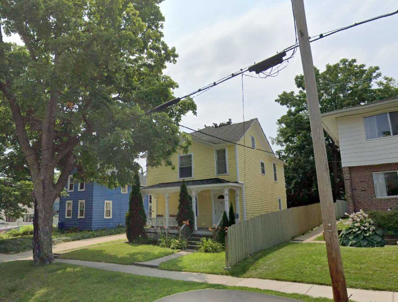 119 West Mosley | JOIN THE WAITLIST TODAY!