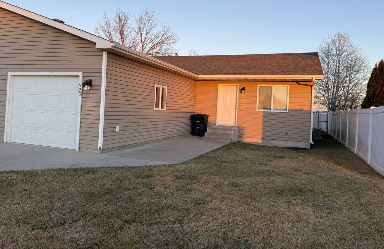 523 Yellowstone Ave.