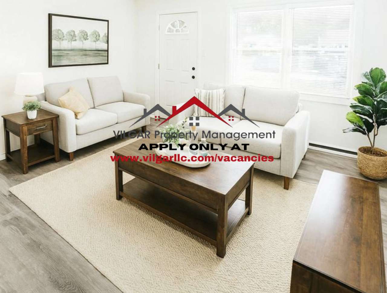 4 full bedrooms, 1 full bathroom home in Hammond, IN