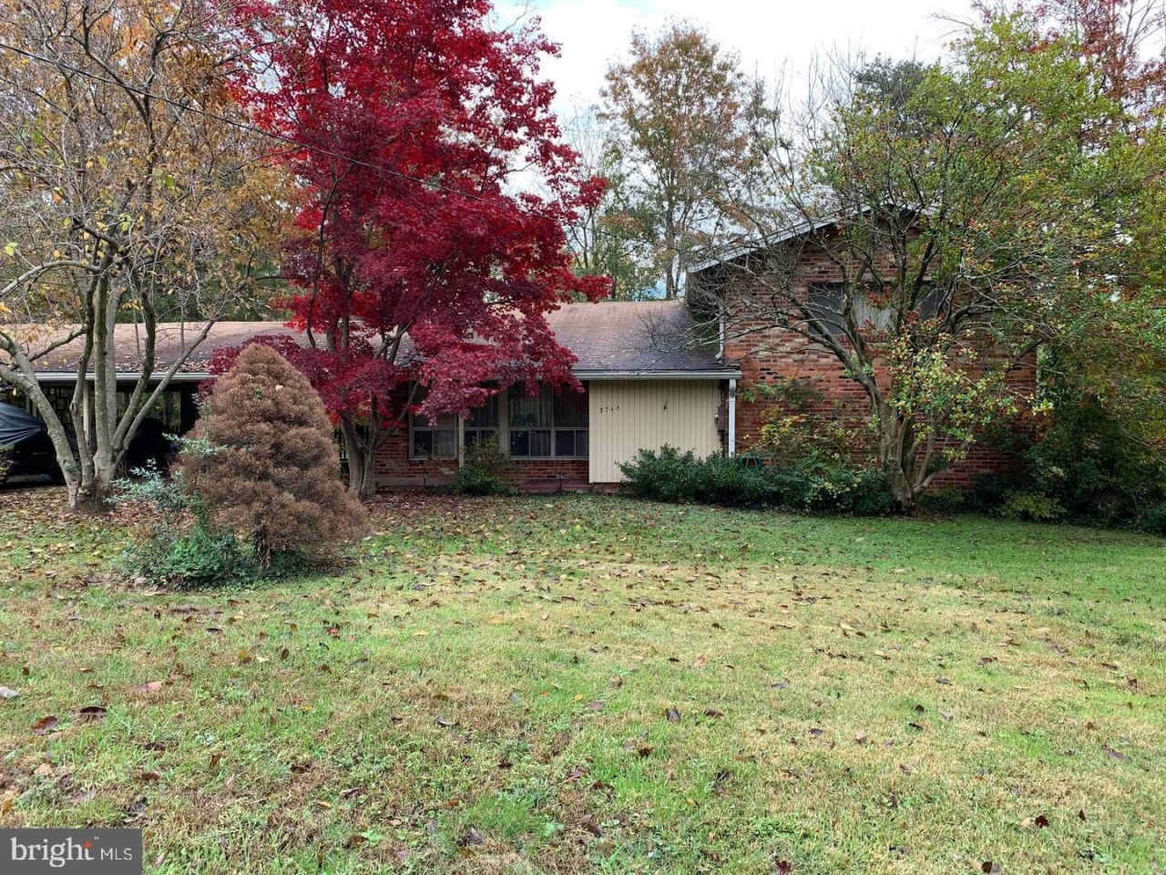 3743 CHAIN BRIDGE ROAD