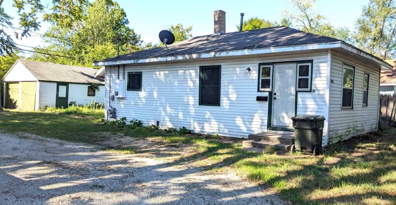 1237 Francis, 2 bedroom house for rent