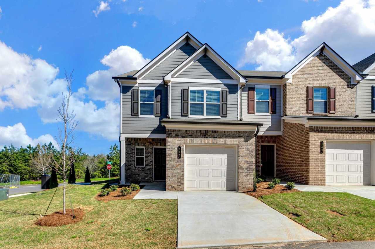 Covey Homes Bluffs - Homes for Rent