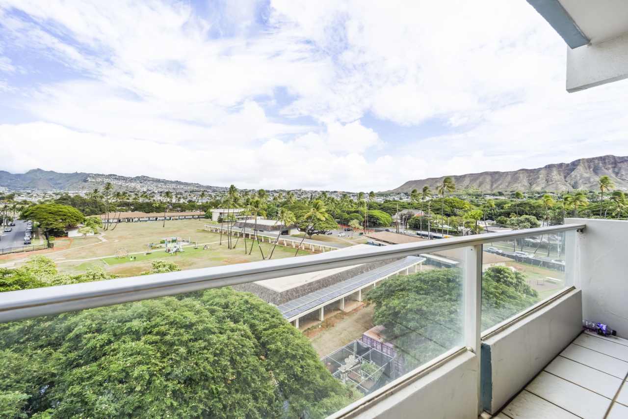 240 Makee Road 6C - 1