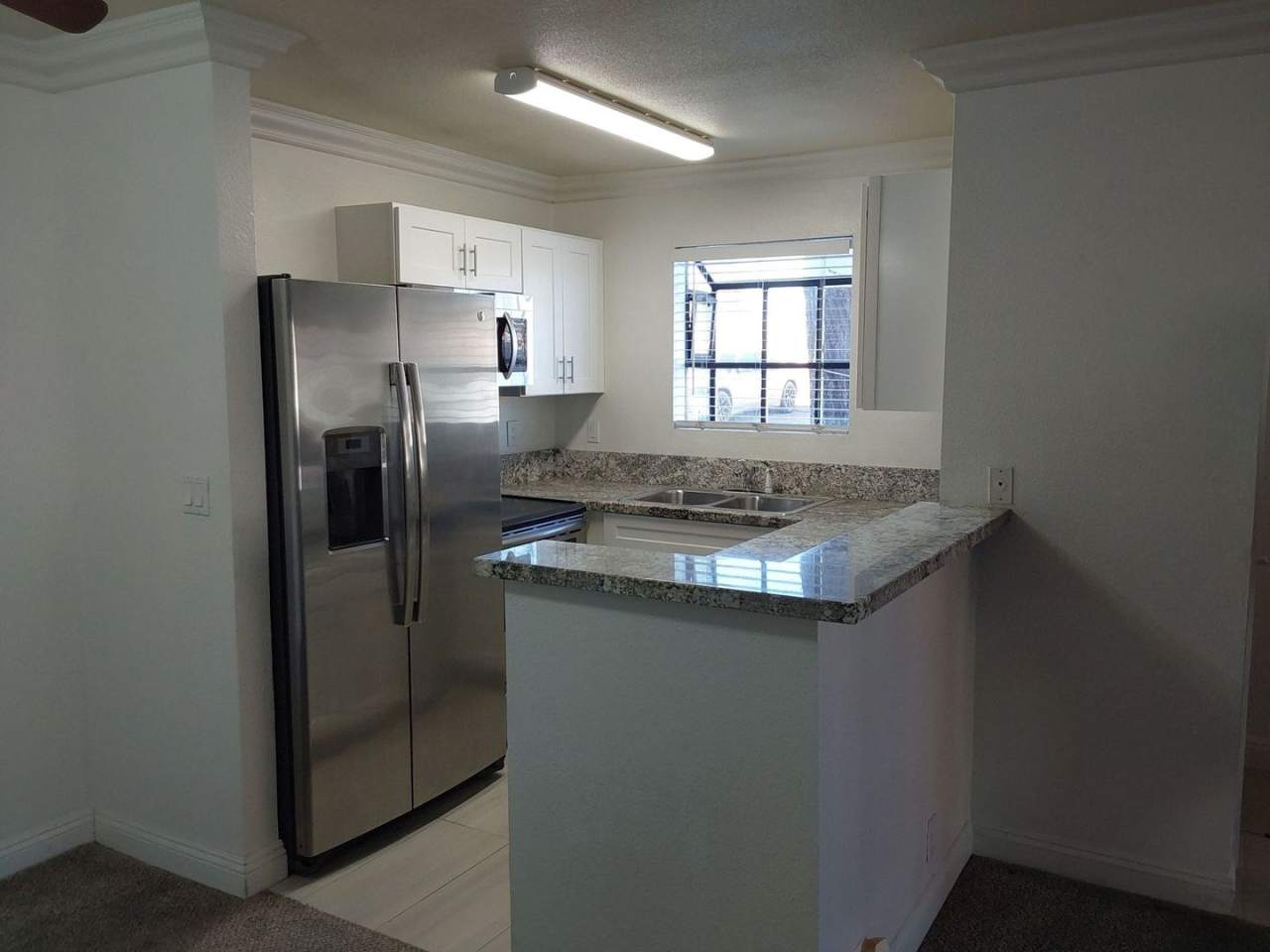 Cute  Quaint 2 Bedroom Condo