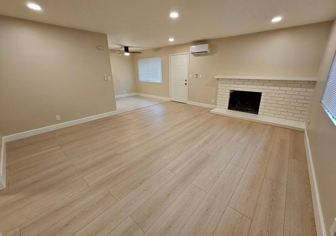 Springfield Apartments - 1354