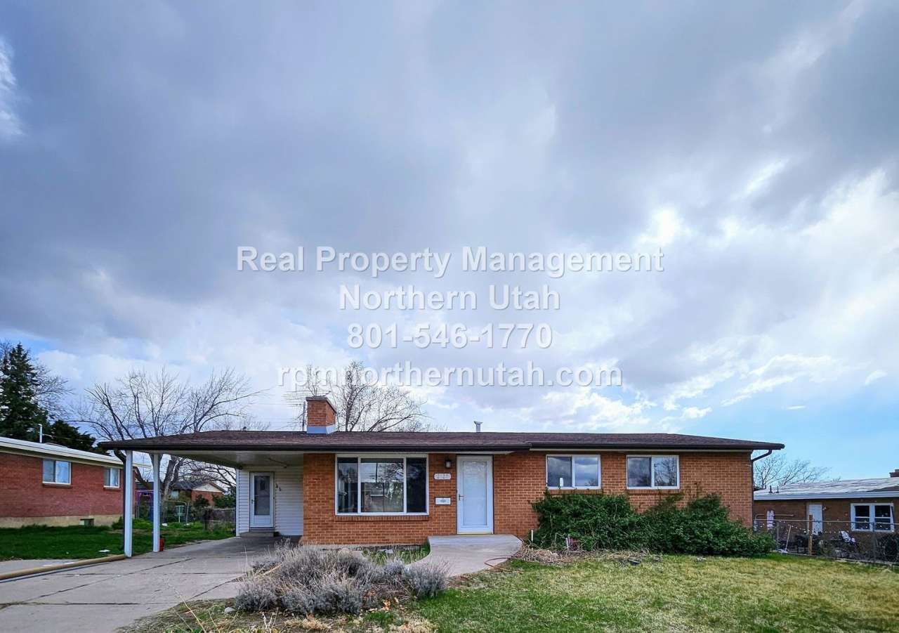 4 Bedroom 3 Bath Home Now Available in Roy!