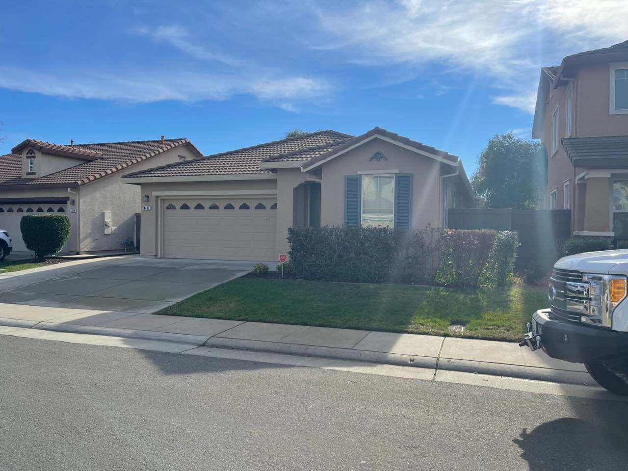 Large, Clean, Neat 3 Bedroom, 2 Bathroom 1900 sqft. Anatolia Home for Lease.