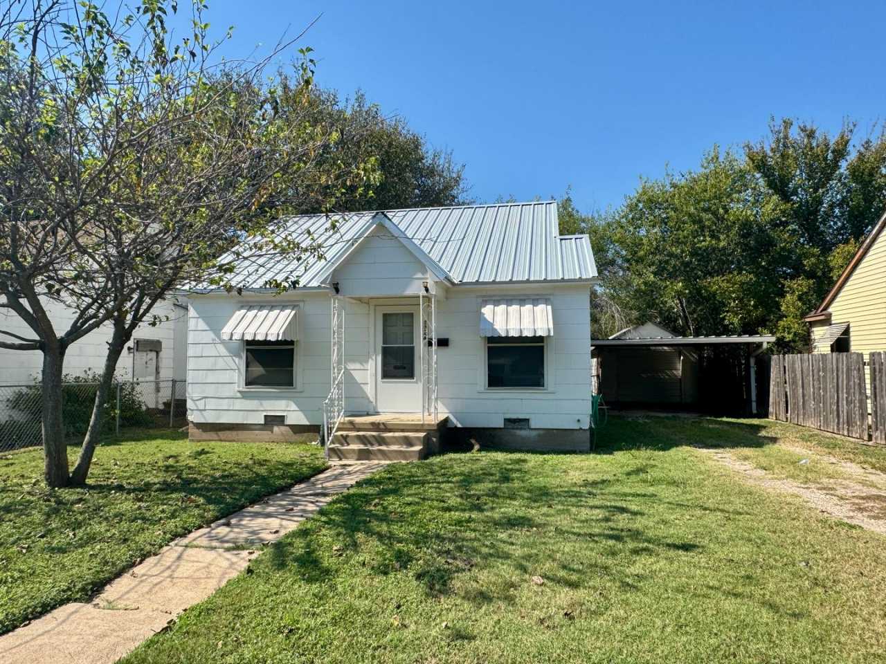 Single Family Home - LaVega ISD