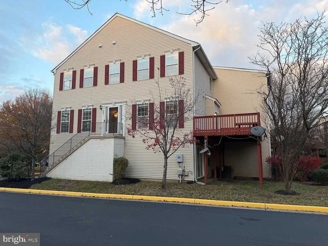 6641 CREEK POINT WAY