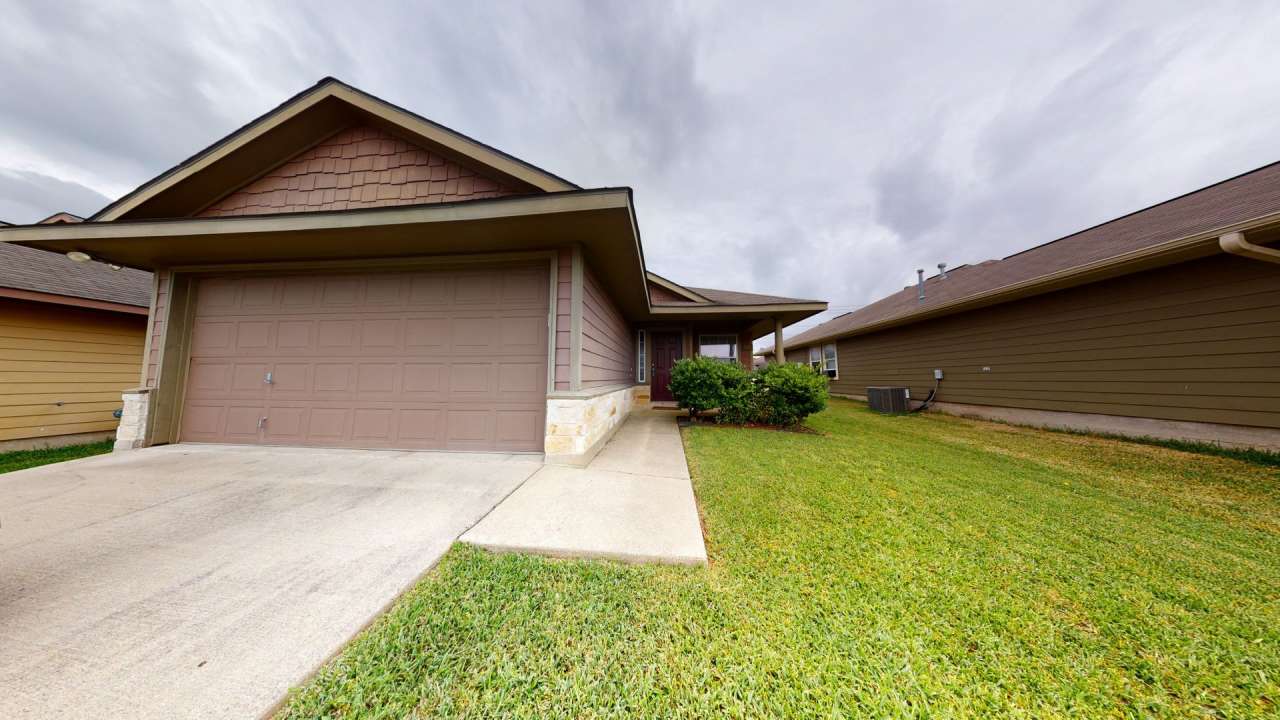 GREAT LOCATION - 3x2 Home