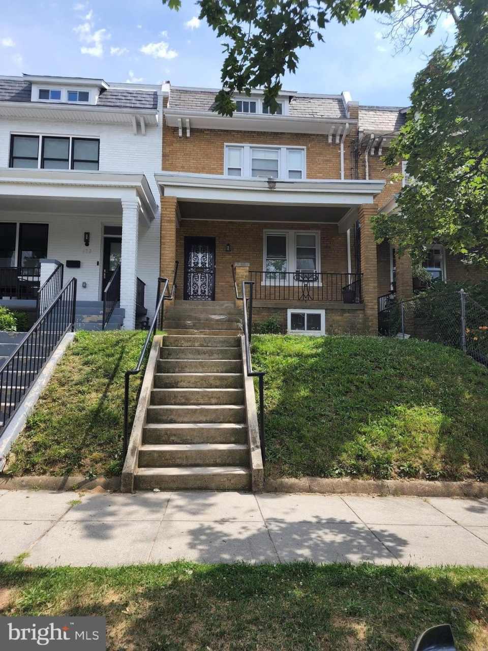 424 FARRAGUT Street NW