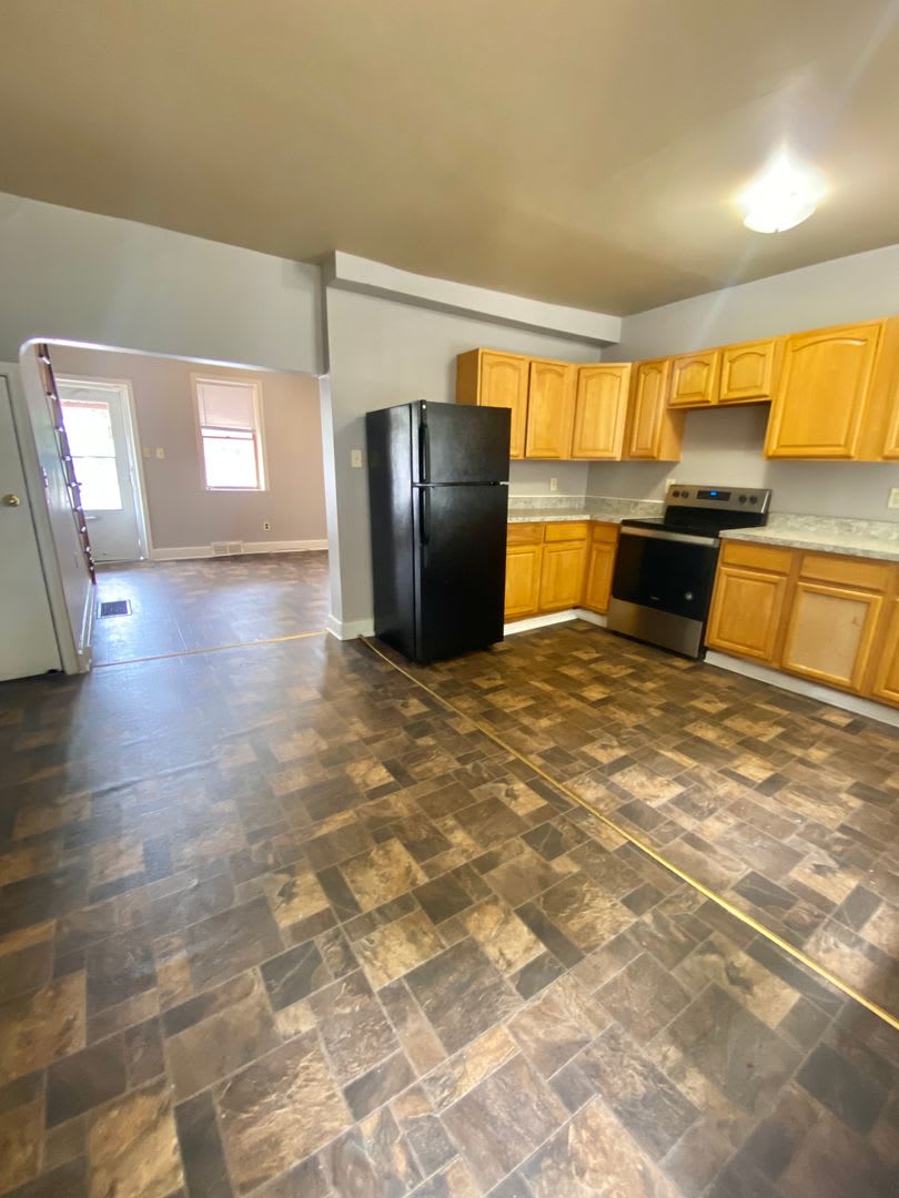 Charming 2BR, 1BA and a bonus room in Lancaster City