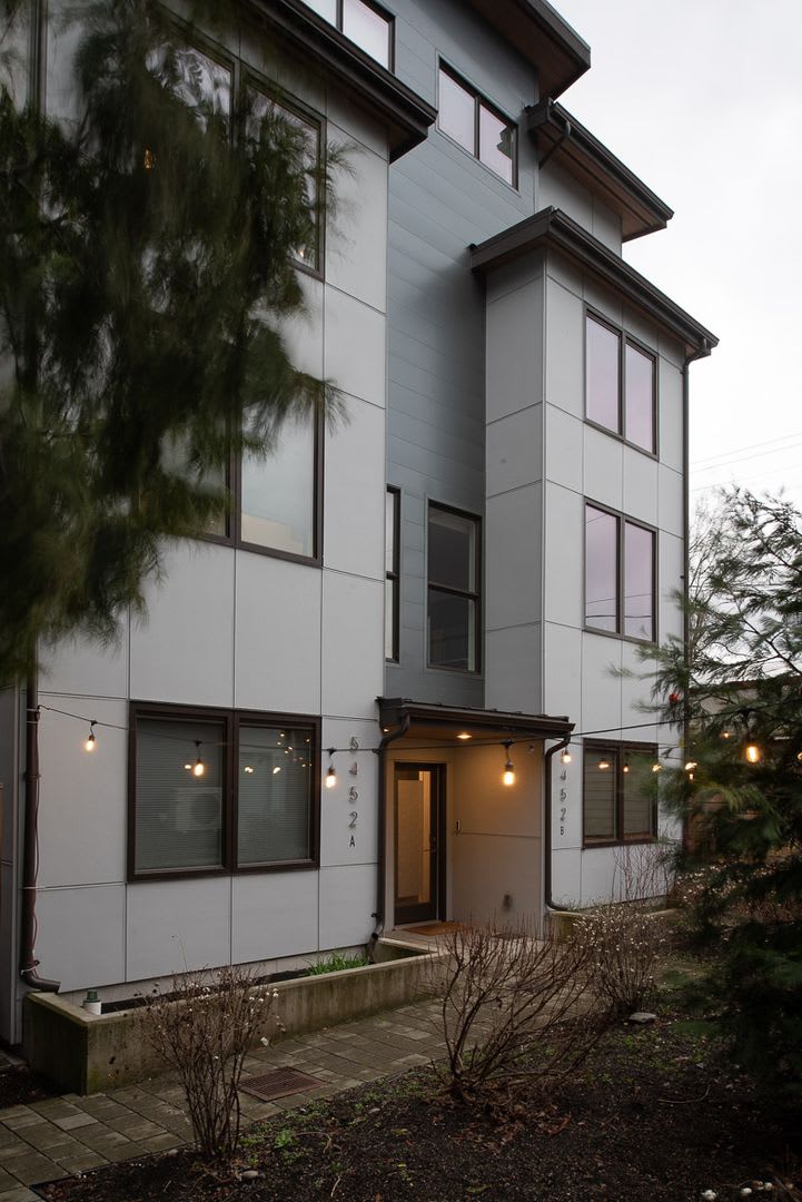 Modern New Construction Townhome | EV Parking, Rooftop Views  Prime West Seattle Location