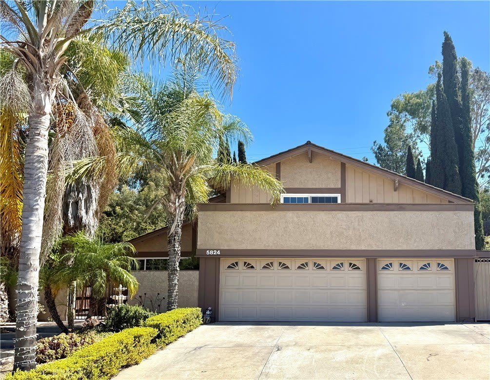 5824 E Camino Pinzon