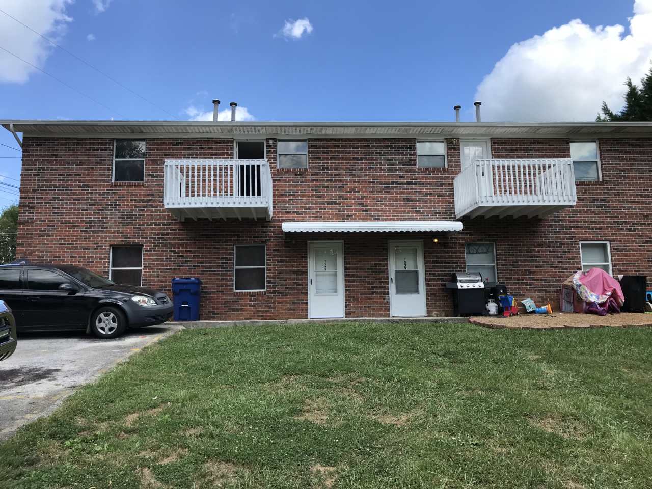 1527 Meadow Spring Dr