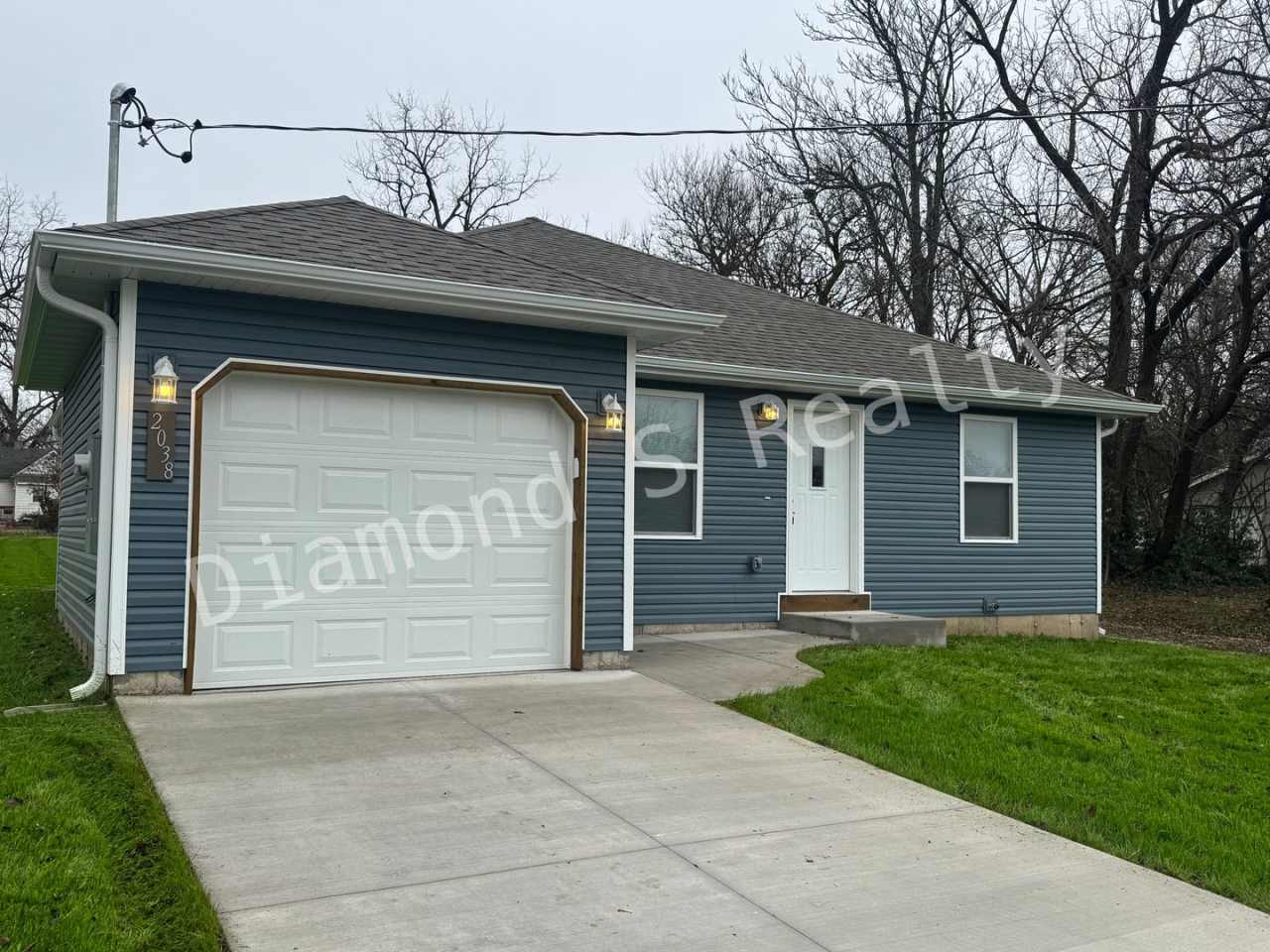 Brand New Build - Conveniently Located near National and Kearney