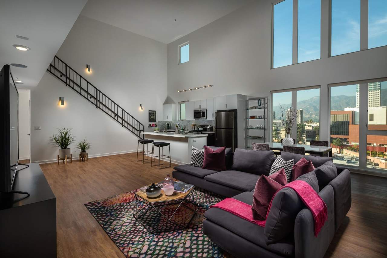Onyx Glendale