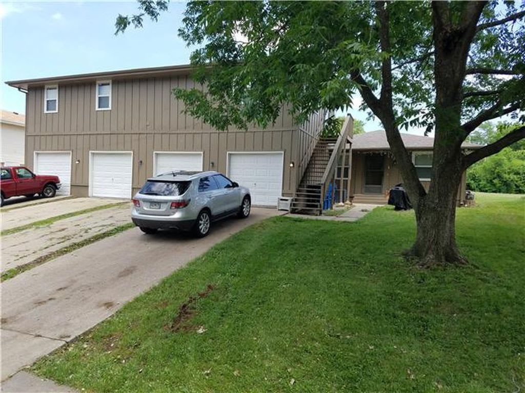 6335 North Wyandotte Street