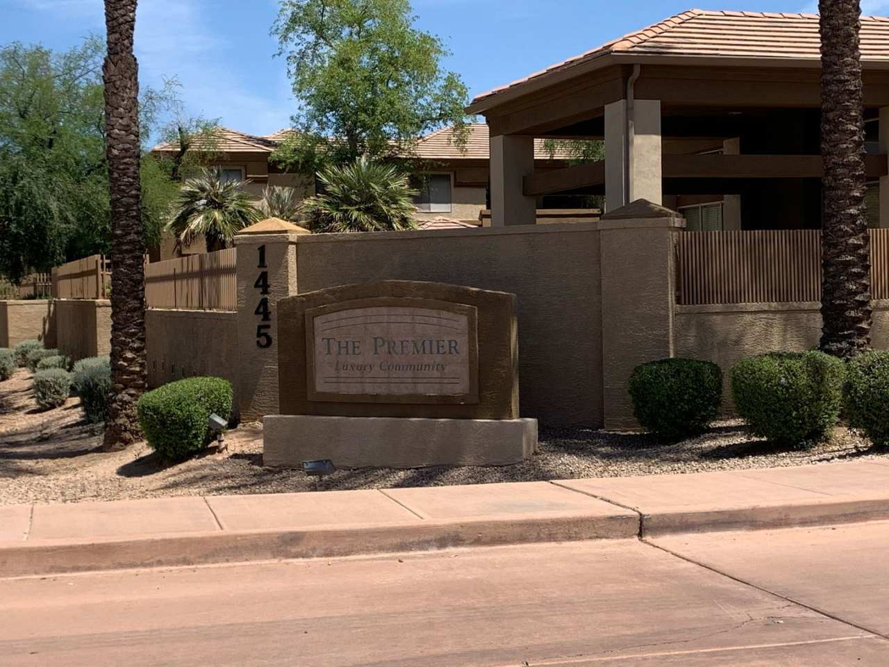 Beautiful 2 bedroom condo in Tempe