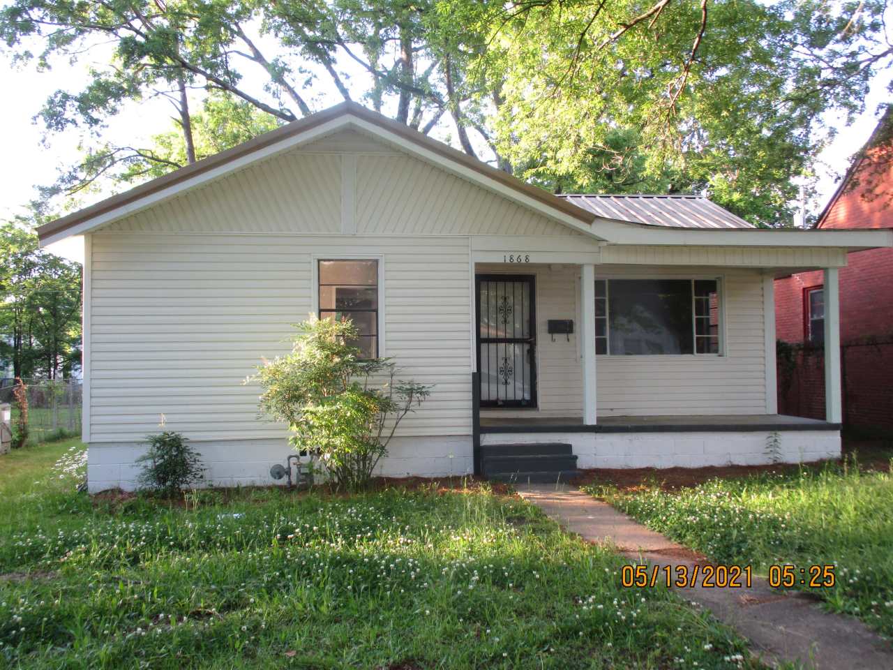 1868 Saint Charles Court