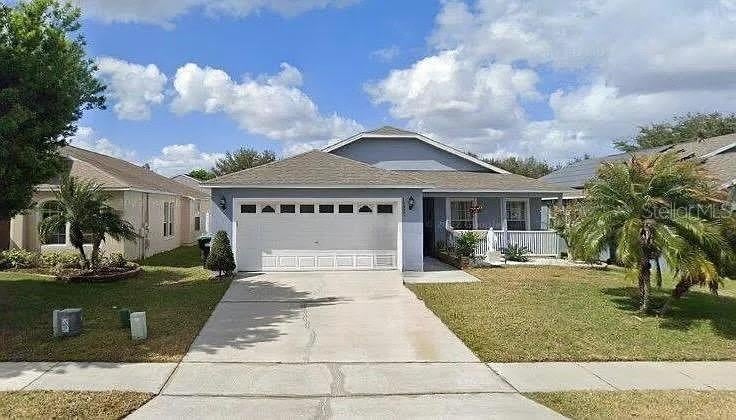 10925 PINEWOOD COVE LANE