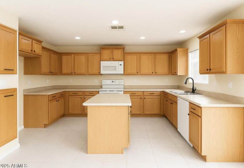 1352 South 221st Lane