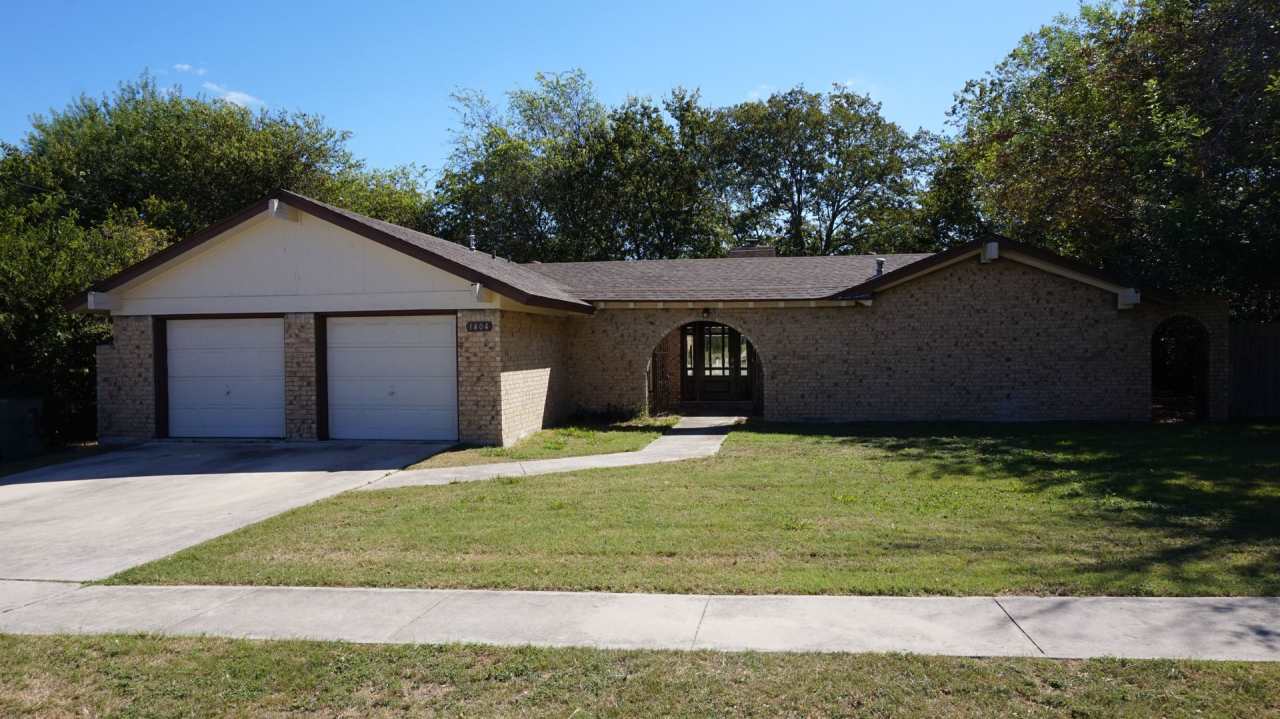 360 Virtual Tour Available