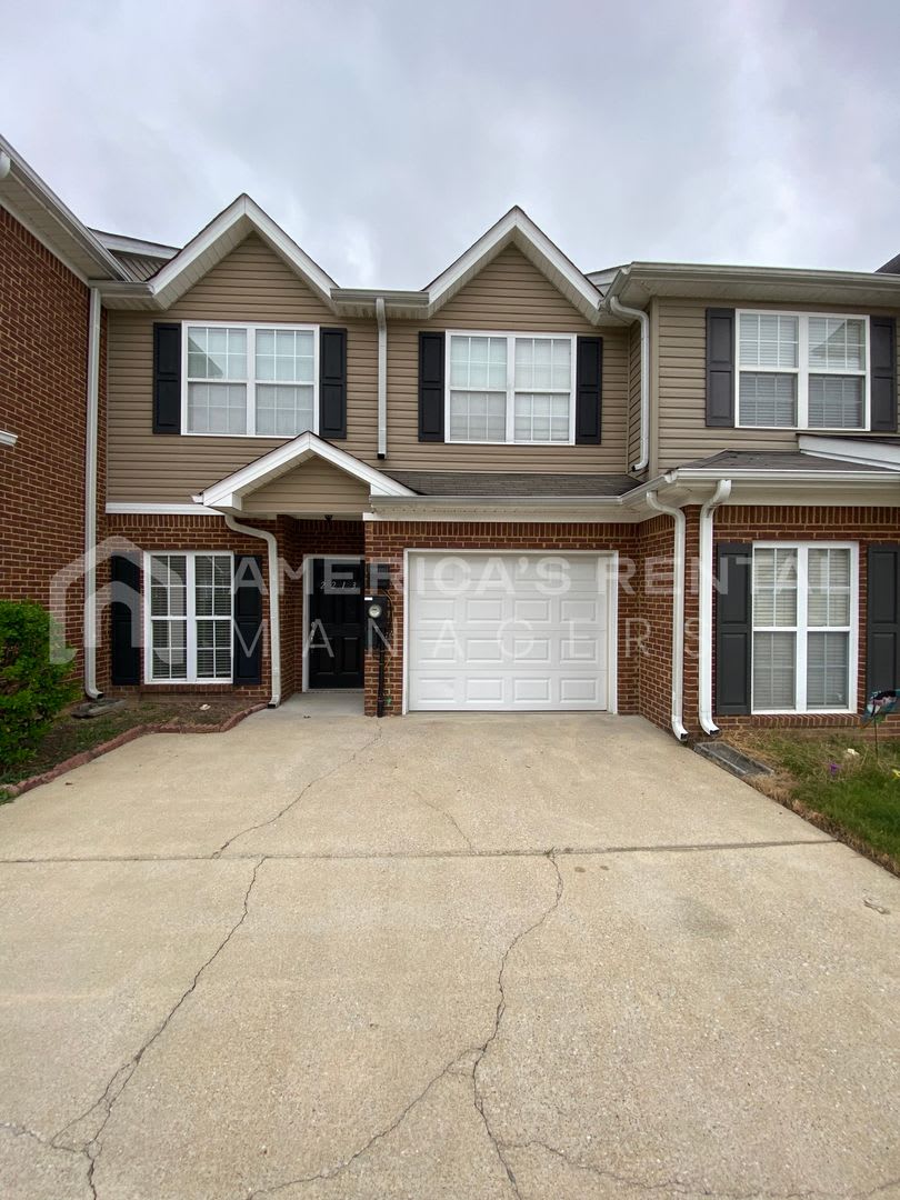 Home for rent in Moody! Available to View Now!!!