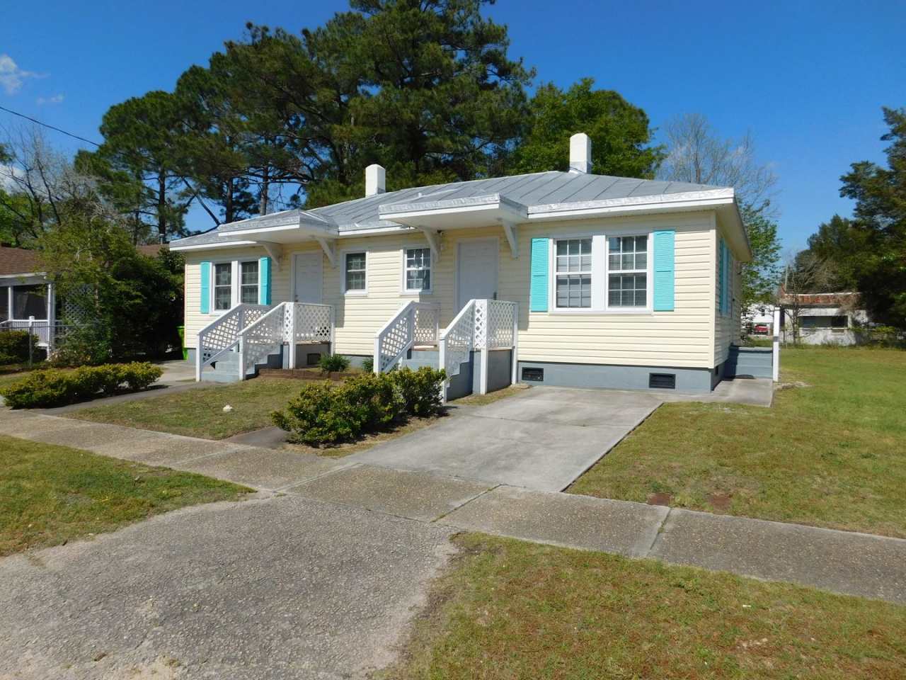 712 B North B Street - located in the Town of Bridgeton!