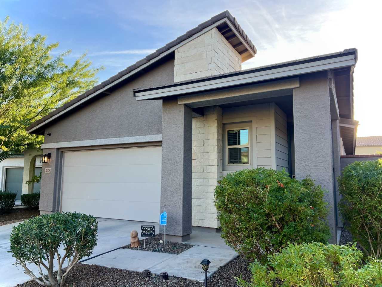 2126 North Marketside Avenue