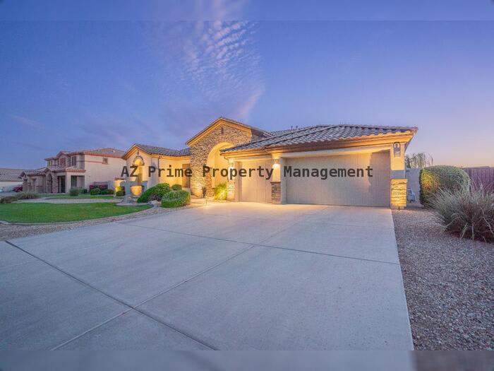 5622 North 184th Drive