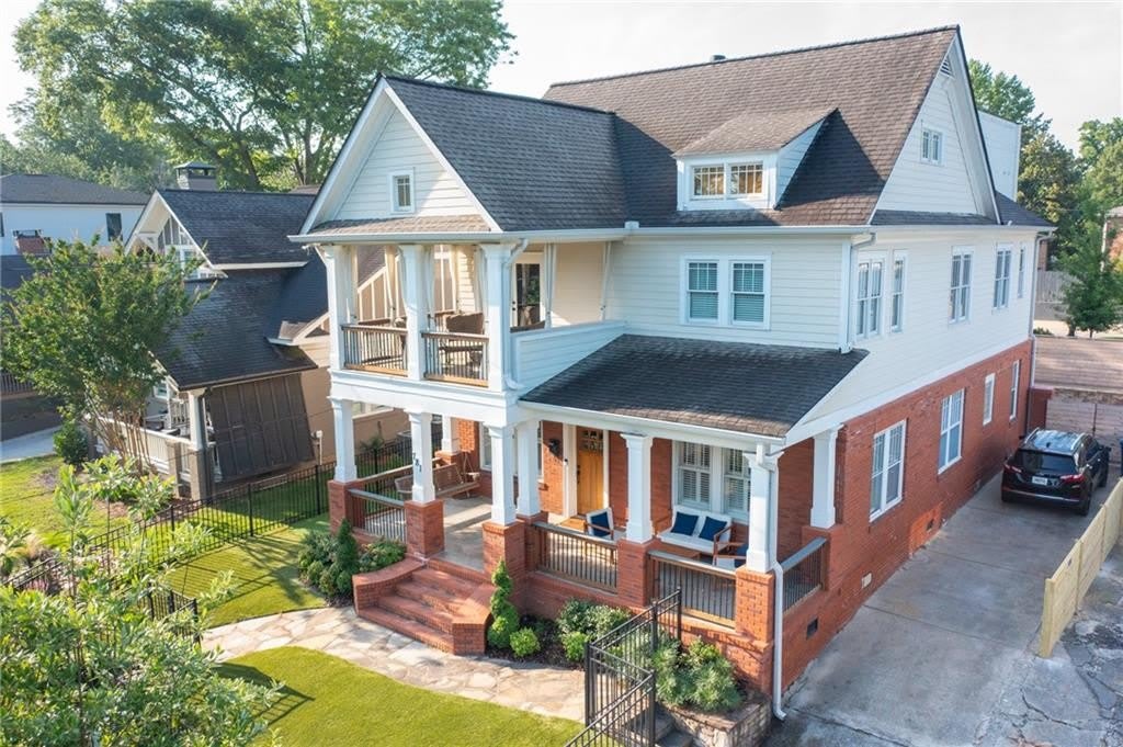 781 Greenwood Avenue NE