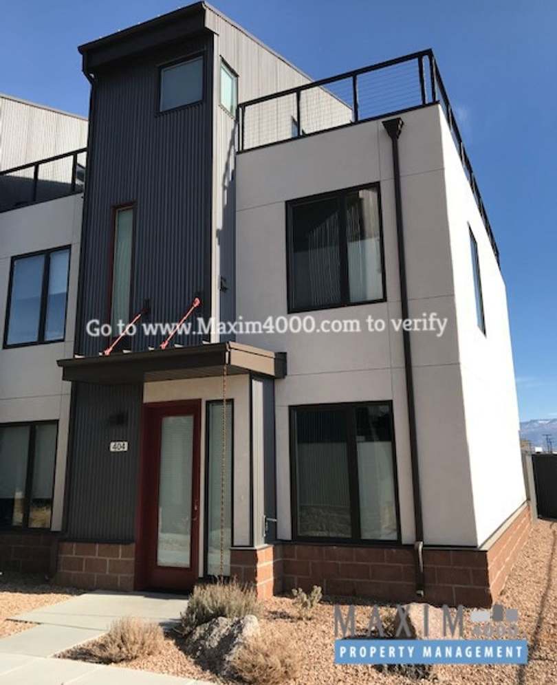 859 STRUTHERS AVE #404 - GREAT 2BR