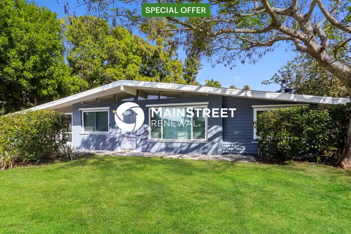 3759 Saint Charles Circle