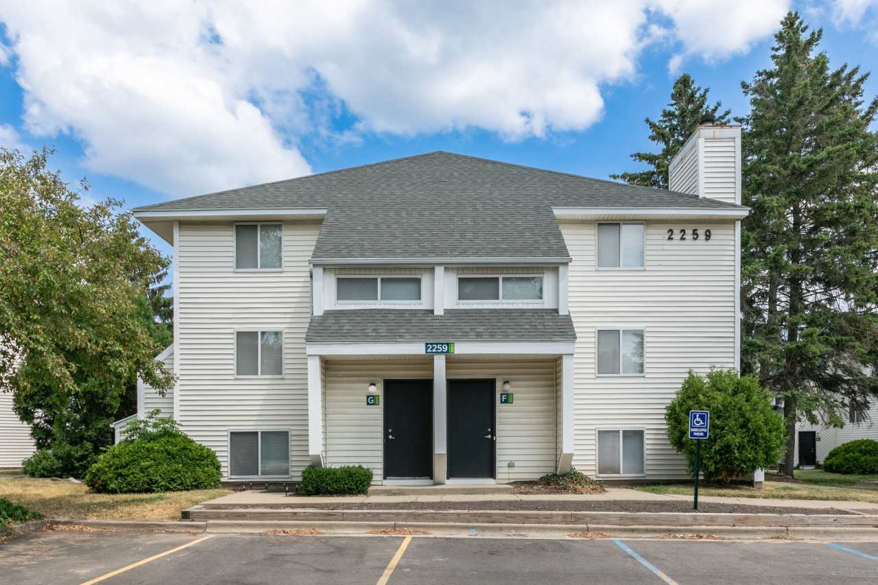 Timber Lake Apartments