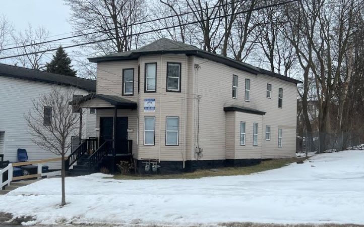 207 Columbus Ave Ave 22