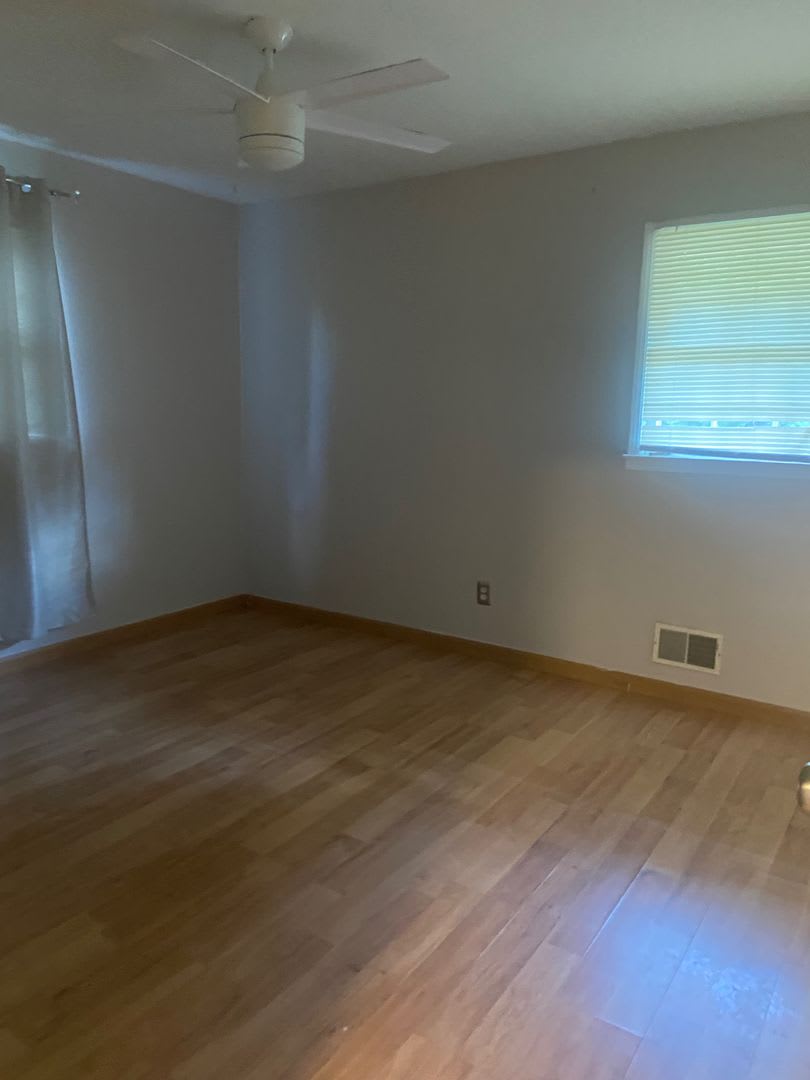 Room in 4 Bedroom Home at Valley Brook Dr