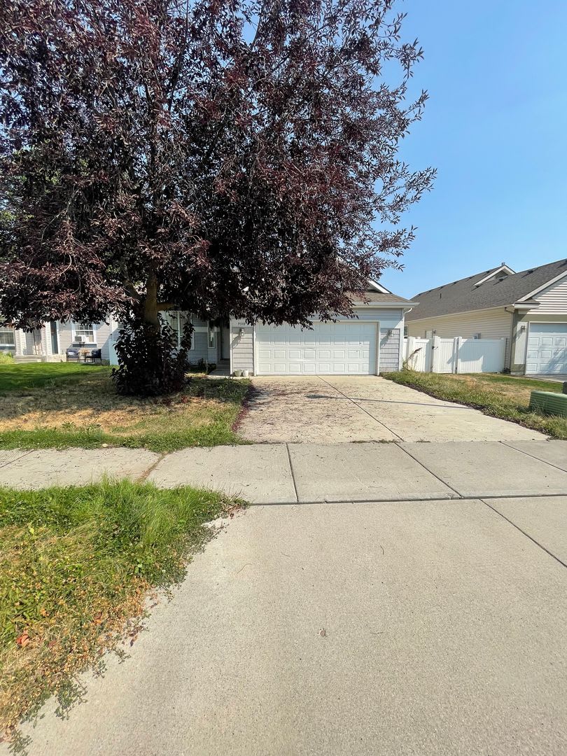 Charming 3 bed 2 bath in Five Mile Prairie